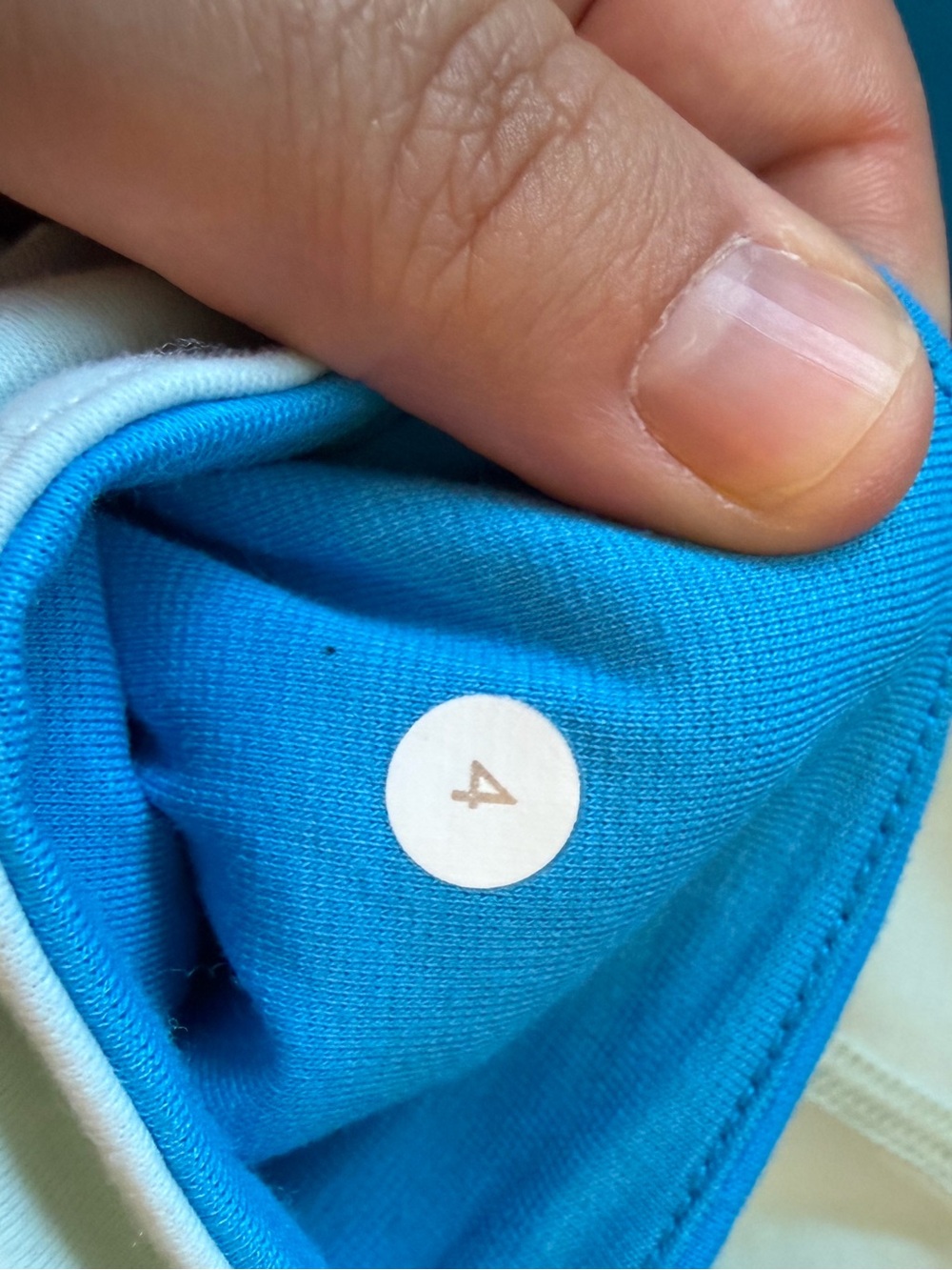 Vintage Y2K Lululemon Women’s 2 Inch Boogie Short (Reversible) Size 4 - Picture 7 of 7